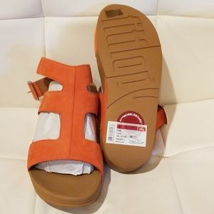 Sandal